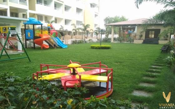 Garden-play-ground-area-amravati-flats-for-sale-top-builder-amravati